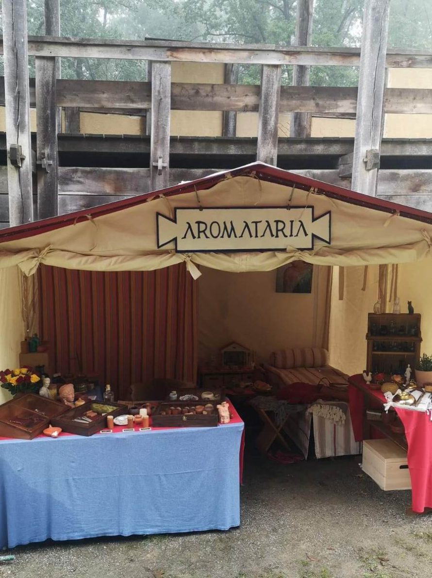 AROMATARIA
